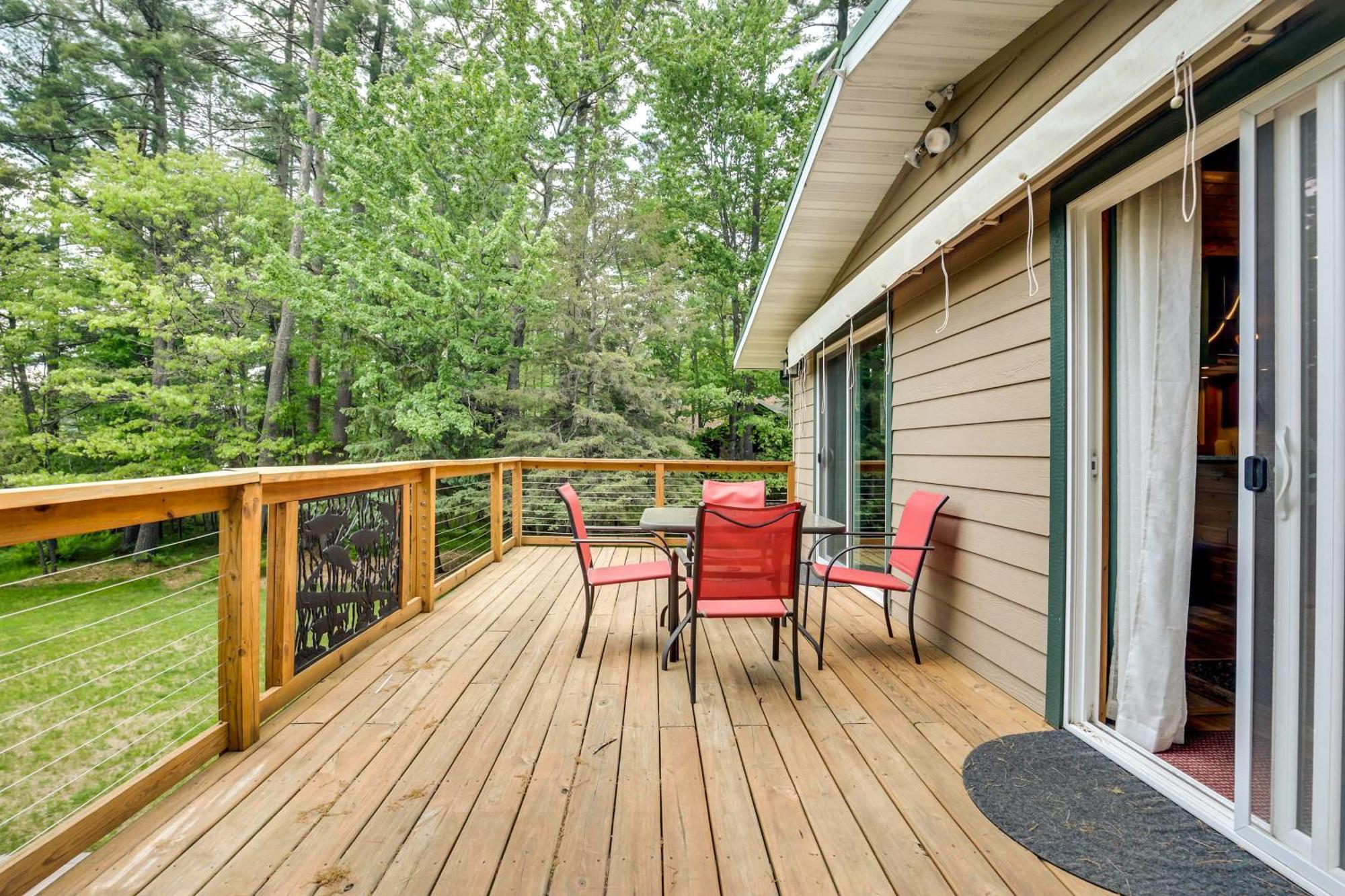 Waterfront Eagle River Home With Dock And Fire Pit! Kültér fotó