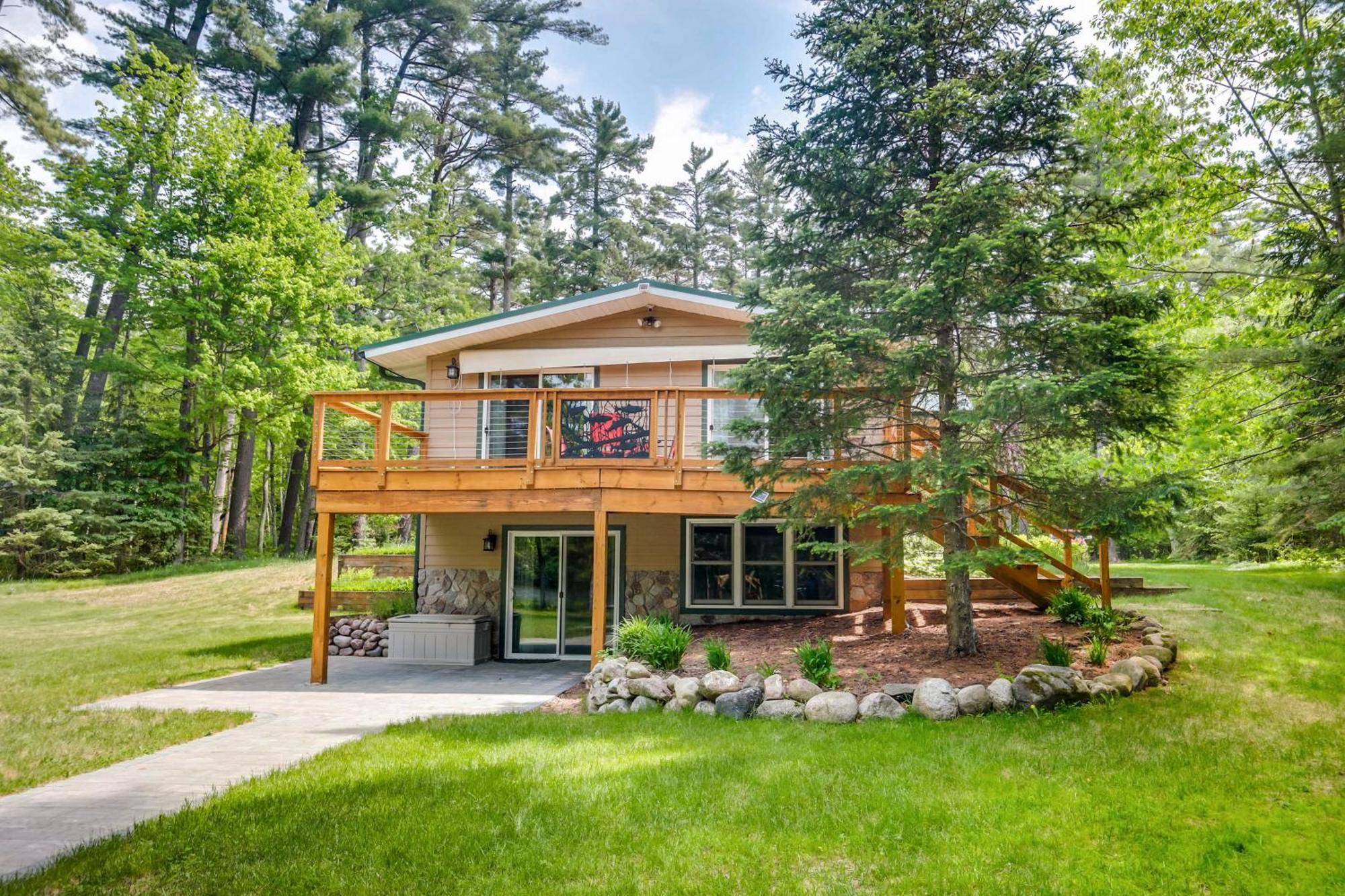 Waterfront Eagle River Home With Dock And Fire Pit! Kültér fotó